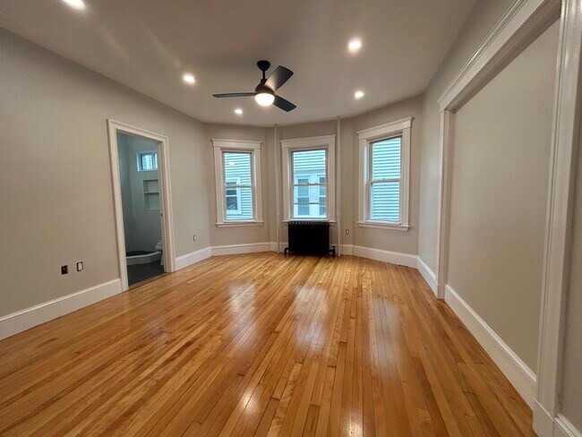66 Perthshire Rd Unidad 1