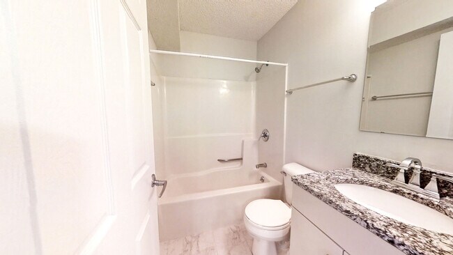 Photo - 508 E Clark St