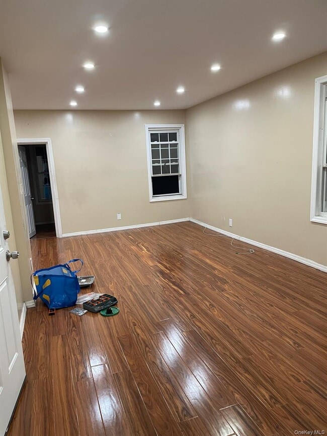 Photo - 89-12 182nd Pl