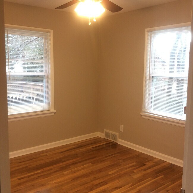 Photo - 1041 Willmann Ct