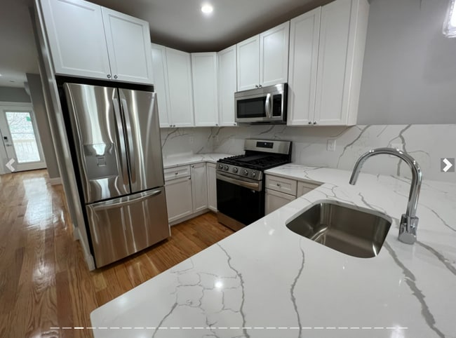 Photo - 15 Harold St Unit 2