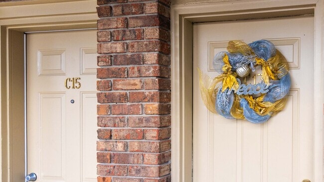 Photo - Hardy Manor Apartment Homes Unit C12