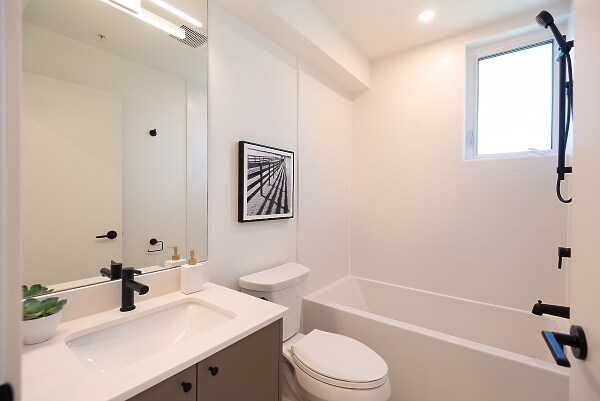 Photo - 1442 E 30th Ave