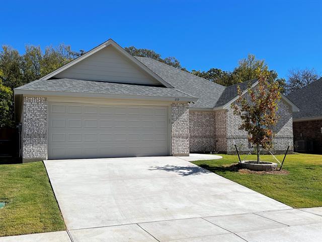 Building Photo - 219 Clover Cir