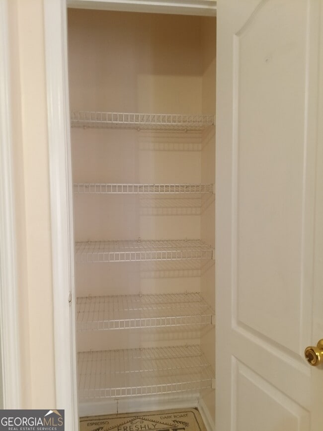 Photo - 3049 Fields Dr