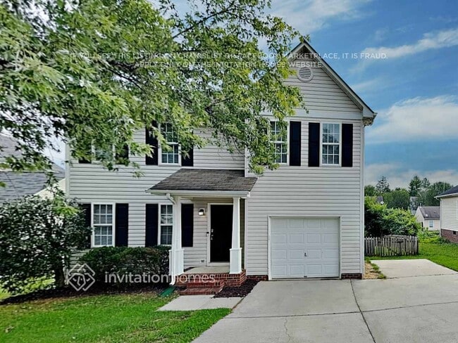 Photo - 756 Sir Raleigh Dr House