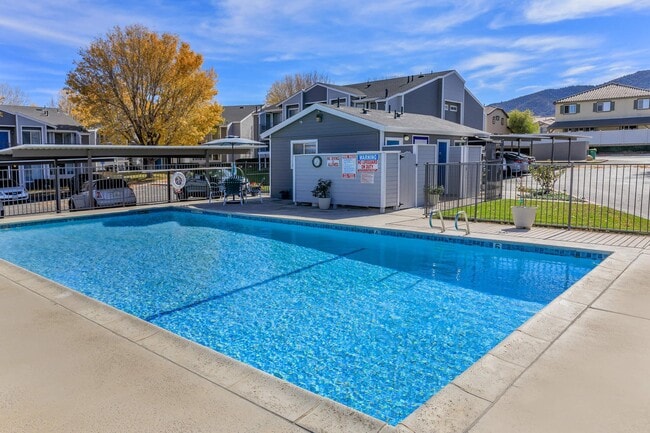 Sierra Ridge Apartments