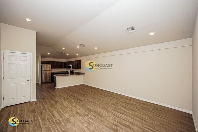 11161 Pendleton Ave