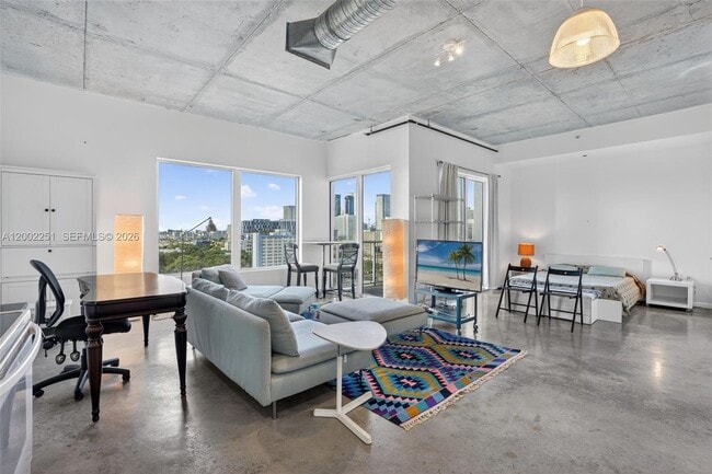 Photo - 10 SW South River Dr Unit 1410