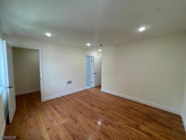 Photo - 132 Steuben St