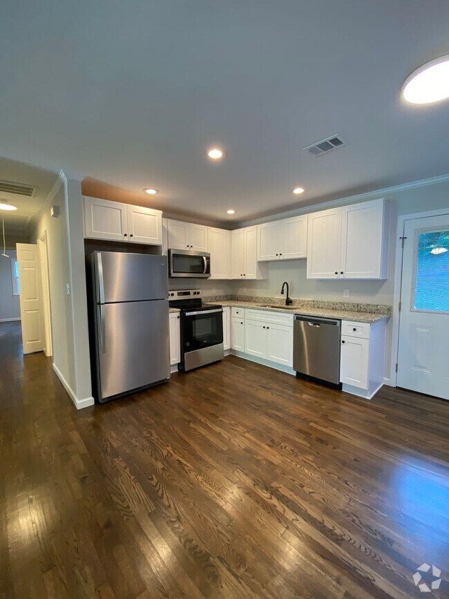 Building Photo - 255 Bailey St Unit 255 Bailey Street - A Rental