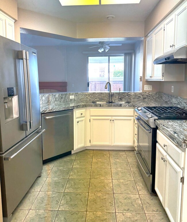 Photo - Beautifully Upgraded 2 Bed / 2.5 Bath Townhome in Tristan Community – Rancho San Diego