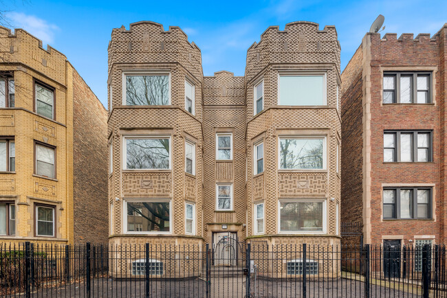 Building Photo - 8139 S Drexel Ave Unit 3S Rental