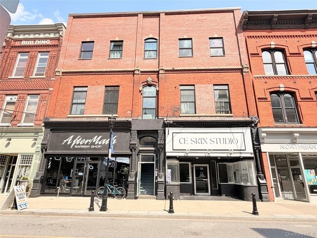Building Photo - 61 North St Unit 2C