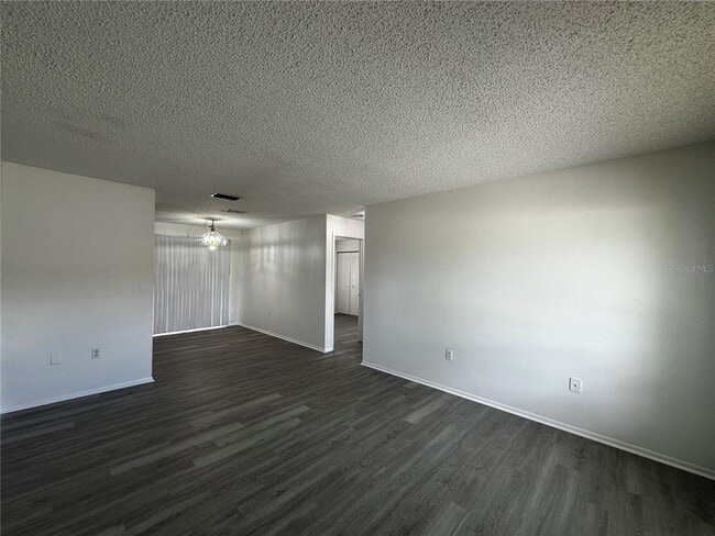Photo - 4616 N Goldenrod Rd