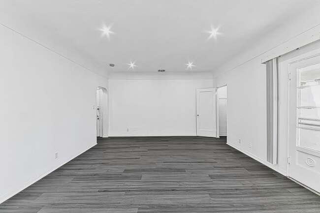 Photo - 1503 S Shenandoah St Unit 202