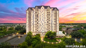 Photo - 1 Towers Park Ln Unidad 1703