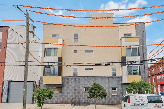 Building Photo - 900 N 16th St Unit 4 Rental