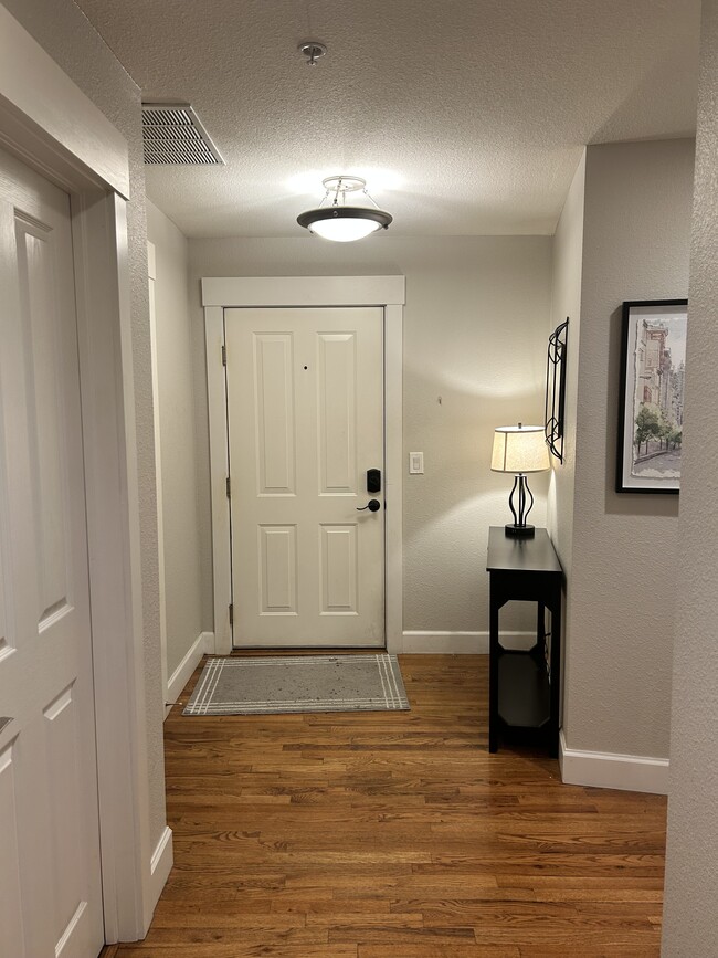 Entryway - 1699 N Downing St Unit 102