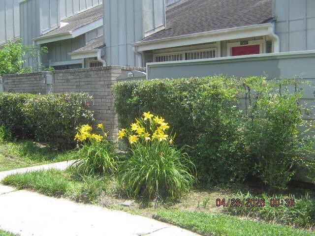 Photo - 13037 Leader St