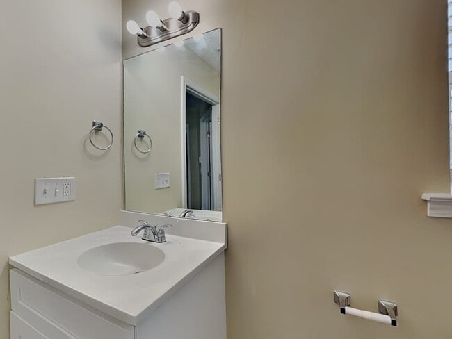 Photo - 6114 Mansura Dr