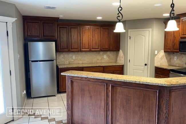 Photo - 7607 Aquamarine Dr