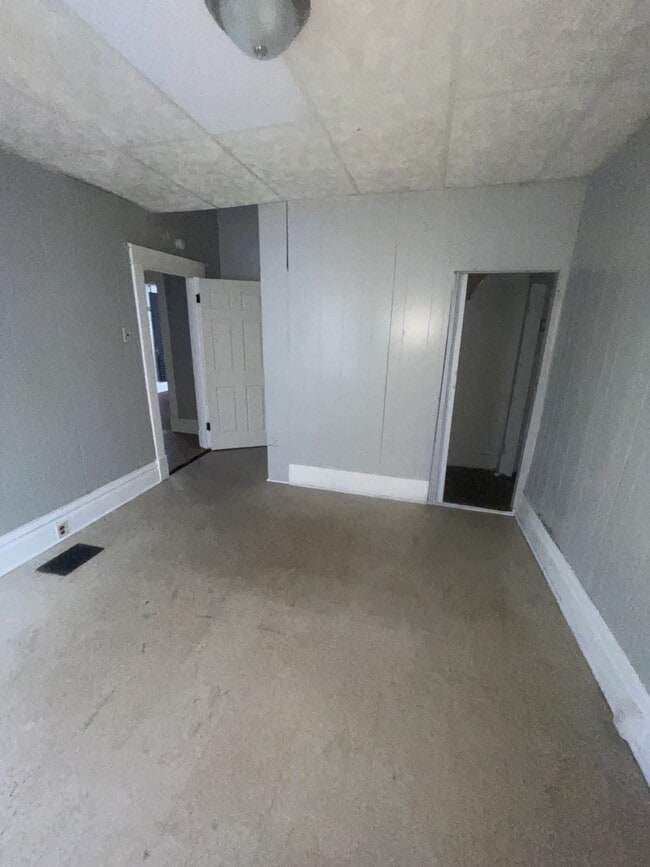 Photo - 7446 Liberty Ave