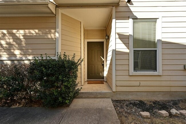 Photo - 2412 Allred Dr