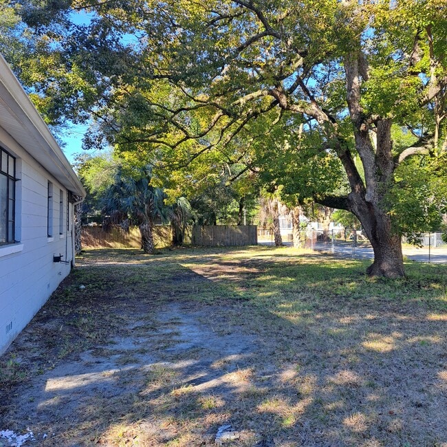 Photo - 3436 Franklin St