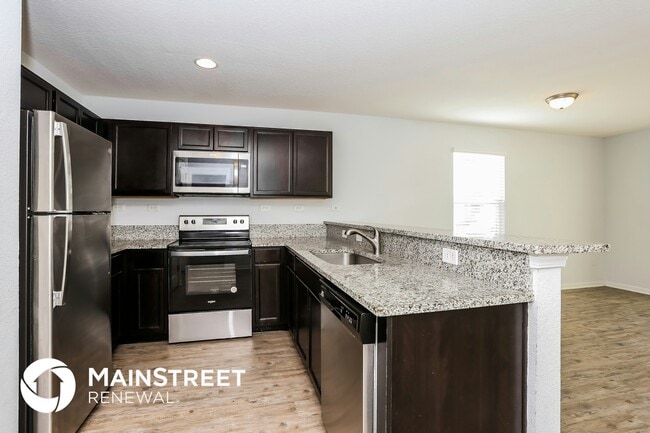 Photo - 580 Eiseman Wy