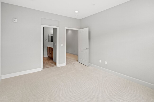 Photo - TOSCANA TOWNHOME EMBRACES LUXURY LIVING PRIVACY | SECURITY | MANY UPGRADES