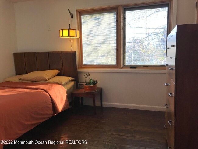 Photo - 1715 J St