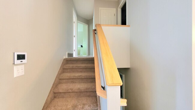 Photo - Beautiful Home for lease in great location!