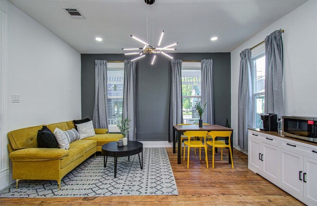 Building Photo - 1811 Washington Ave Unit SI ID1539415P