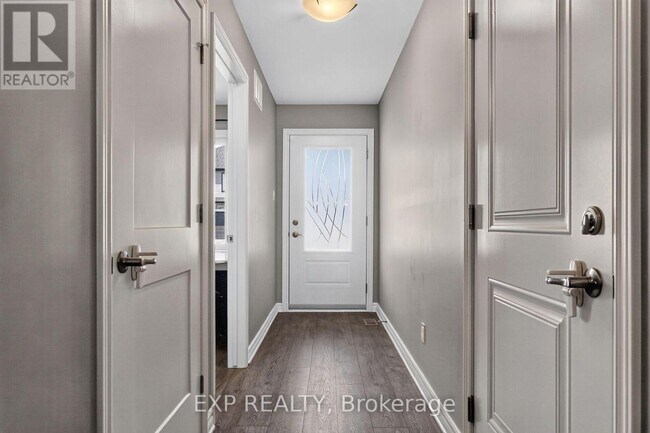 Photo - 98 Seabert Dr