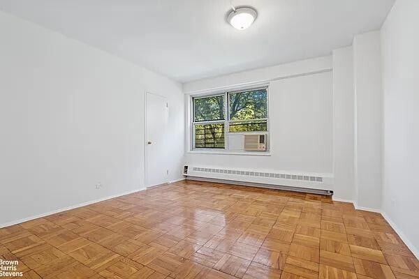 Photo - 570 Grand St Unit H203