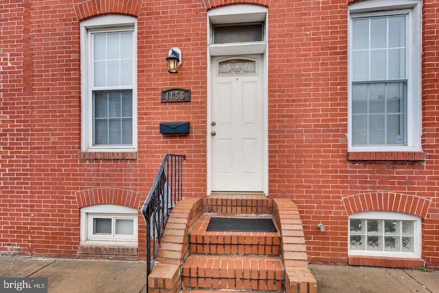 Photo - 1156 Scott St