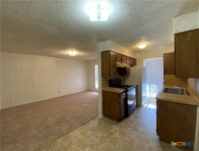 Photo - 1105 Parmer Ave Unit 2