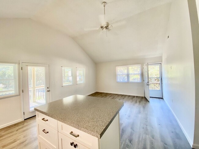 Photo - Centrally located home at Milepost 6