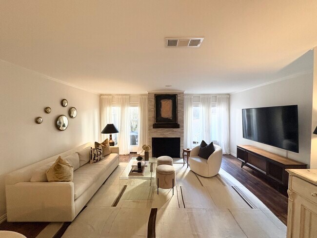 Photo - 4306 Buena Vista St Unit 101