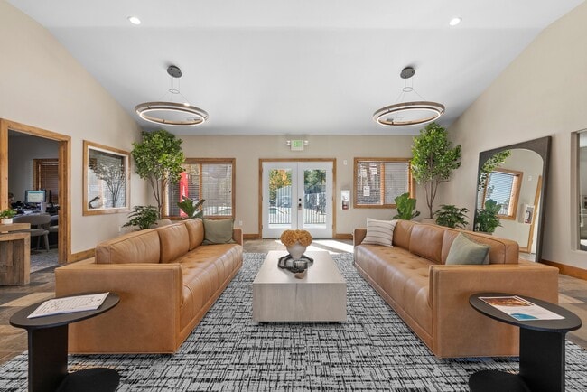 Photo - ALTITUDE BY VINTAGE