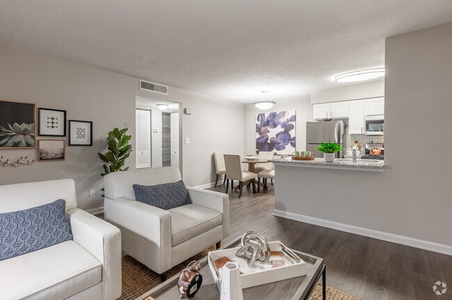 2BR, 2BA - 1,000SF - B2 - Living Room - The Carson at Peachtree Corners