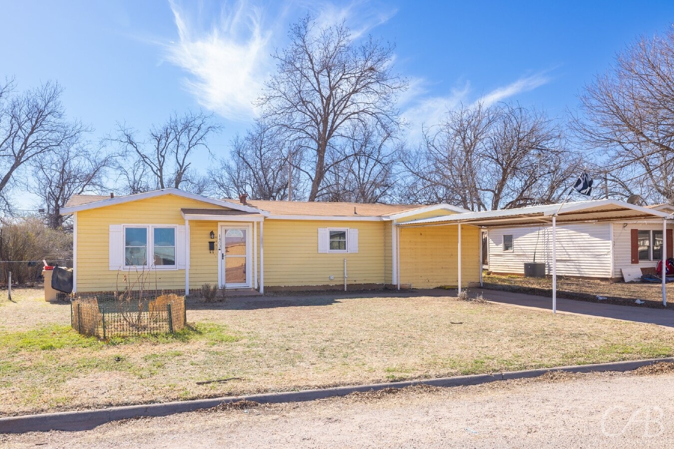 Photo - 1403 Stewart St