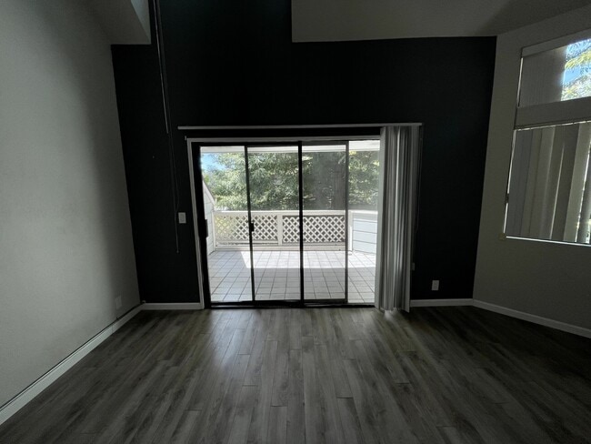 Photo - 2601 Willowbrook Ln