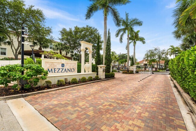 Photo - 9833 Baywinds Blvd Unit 7203