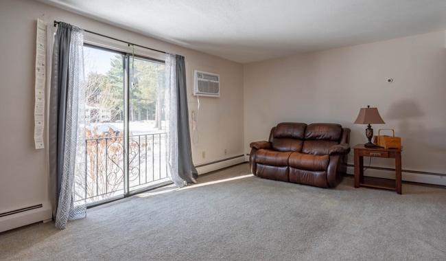 Photo - 36 English Village Rd Unit 202R