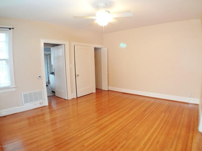 Photo - Beautiful 1BR condo in the Highlands- unit cannot be viewed until 5/28/2026