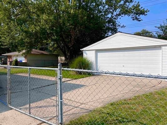 Photo - 21173 Suffolk St