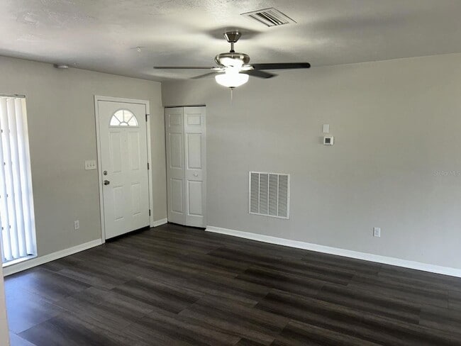 Photo - 1241 Pilgrim Rd