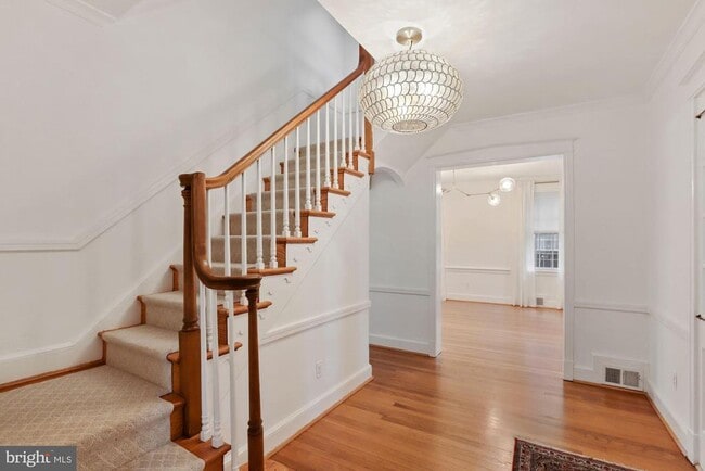 Photo - 3273 Worthington St NW